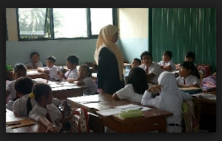 24 jam Tatap Muka Tidak Lagi Jadi Persyaratan Tunjangan Profesi Guru dan Kekurangan Jam Tatap Muka Guru Bisa Dikonversi dengan Kegiatan Lain Berdasarkan Pasal 15 PP Nomor 19 tahun 2017