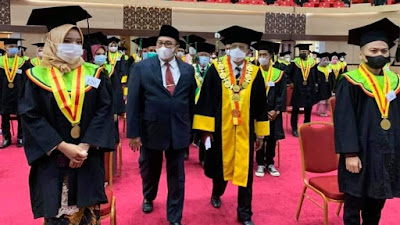 Orasi di Wisuda Ke 123 UNP, Benny Utama Tawarkan Pembangunan Kampus UNP di Pasaman