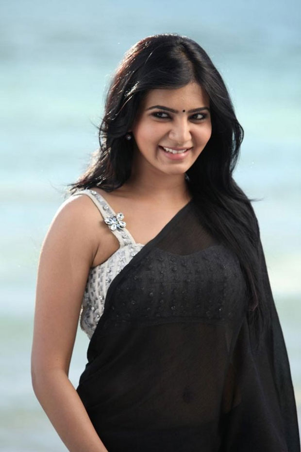 Samantha Hot Navel In Saree / Actress Gallery: Actress Samantha latest hot scene in ... / Samantha walked right into our hearts when she first showed up in a saree in ye maya chesave.