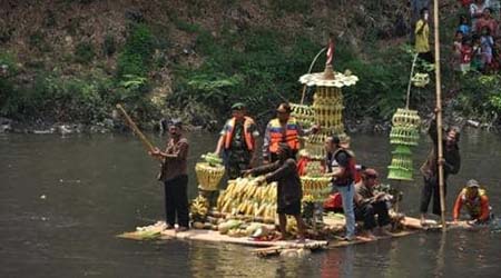 Sungai Paling Angker di Indonesia