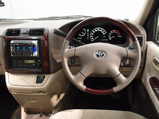 2000 Toyota Grand Hiace G X Edition to Kampala Uganda