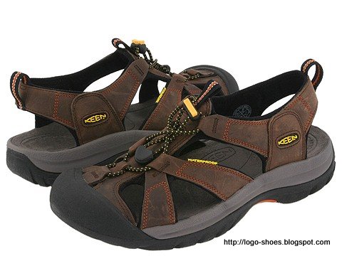 Logo shoes:IZ82461