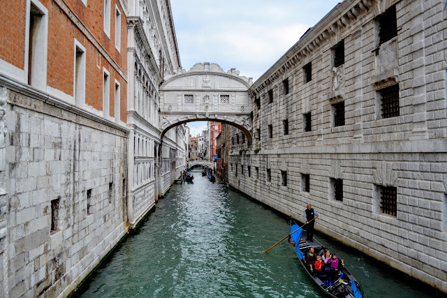 Bridge of Sighs - Ponte dei Sospiri