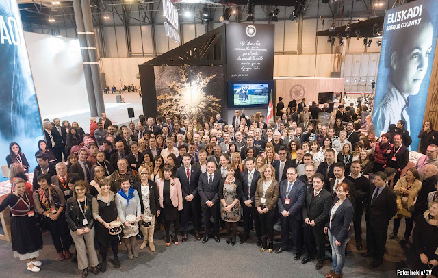 Inauguración del pabellón de Euskadi en la feria de turismo Fitur en Madrid. foto: Irekia