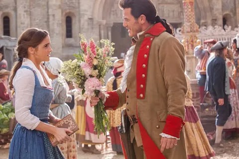  Emma Watson refused to wear a corset in 'Beauty and the Beast'