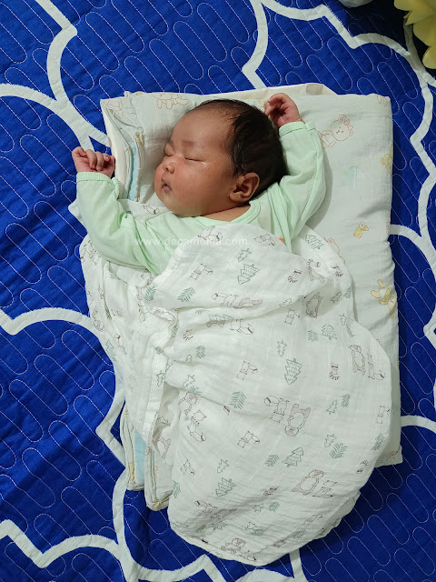 Pengalaman Memiliki Bayi High Need dan Cara Tenangkan Dia, Pengalaman baby high demand, Pengalaman anak high need, Pengalaman mempunyai bayi high demand, menempuh trimester ke 4 dengan bayi high demand, bayi high demand, Pengalaman bayi kerap menangis, bayi sawan tangis, cara mengatasi bayi high demand, cara tidurkan bayi high demand, ciri ciri bayi high demand, high need baby intelligence, high need baby sampai umur berapa, pengalaman bayi colic, Pengalaman bayi sawan tangis, bayi suka tidur atas riba, teknik pantas tenangkan bayi high need