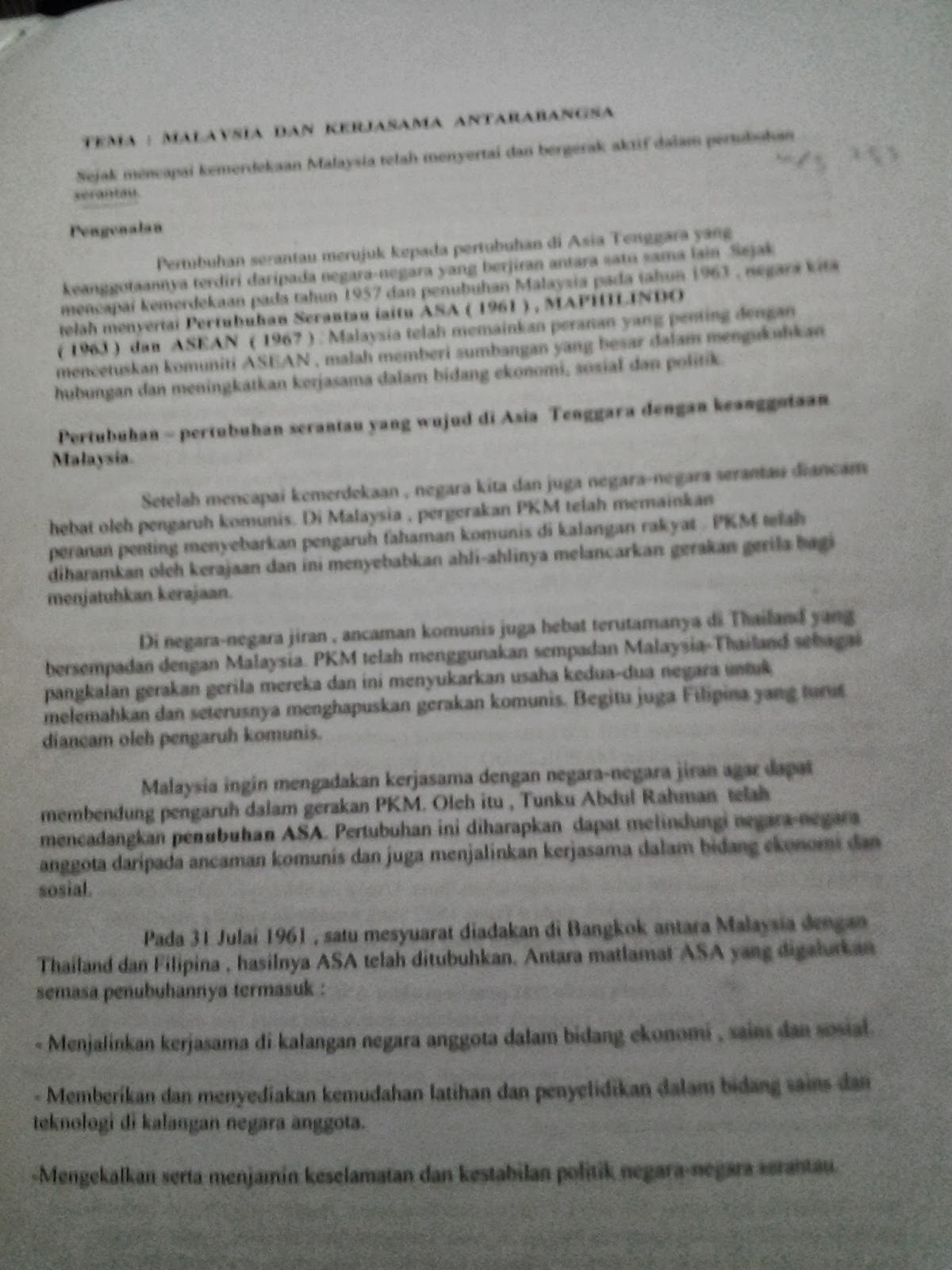 Contoh skema jawapan Sejarah Kertas 3 SPM 2013 / Contoh 