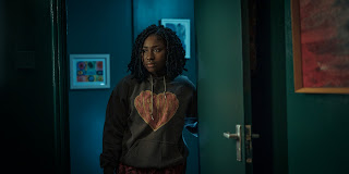 Luther: The Fallen Sun. Lauren Ajufo as Anya Raine in Luther: The Fallen Sun. Cr. John Wilson/Netflix © 2023