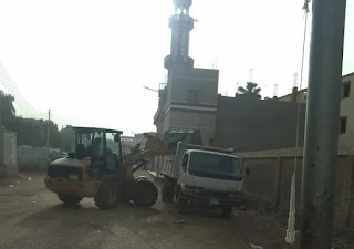 محافظ أسيوط: أعمال النظافة ورفع المخلفات والقمامة متواصلة بقرى مركز أبوتيج