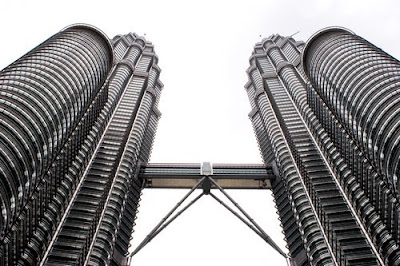 Petronas tower kuala lumpur Wallpapers