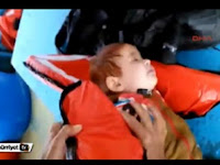 Bayi Imigran Selamat setelah Terombang ambing Di Lautan
