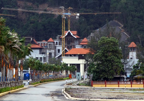 Tinta Anak  Terengganu  Tinta Dari Istana Keberangkatan 