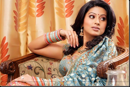 sneha kollywood actress