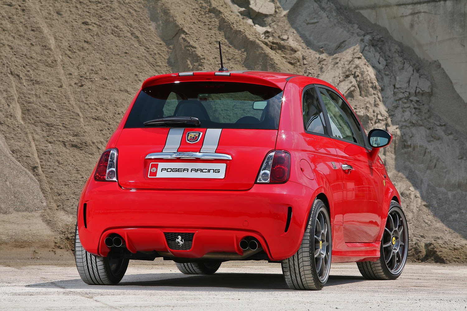 Fiat 500 Abarth 695 Tributo