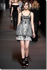 Christian Dior Ready-To-Wear Fall 2011 Runway Photos 41