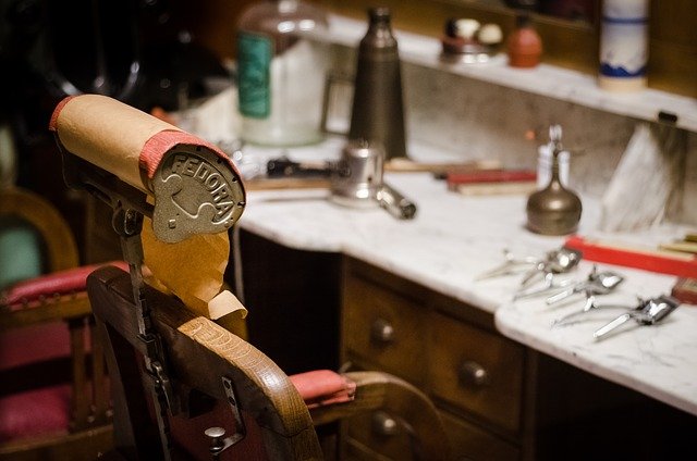 Men's grooming products are useful tools that help you make your morning routine practical.