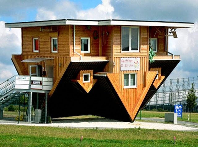 Gedung Upside-Down, Jerman