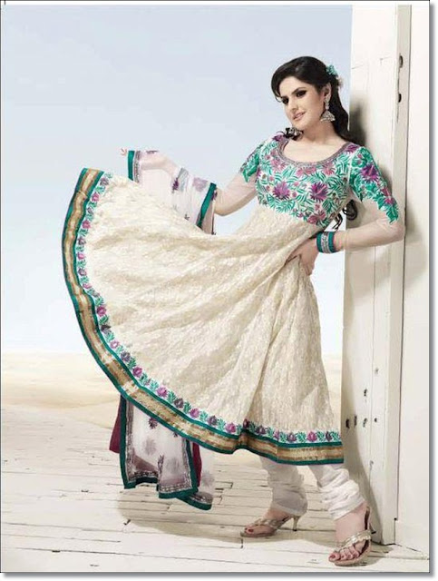 zarine khan