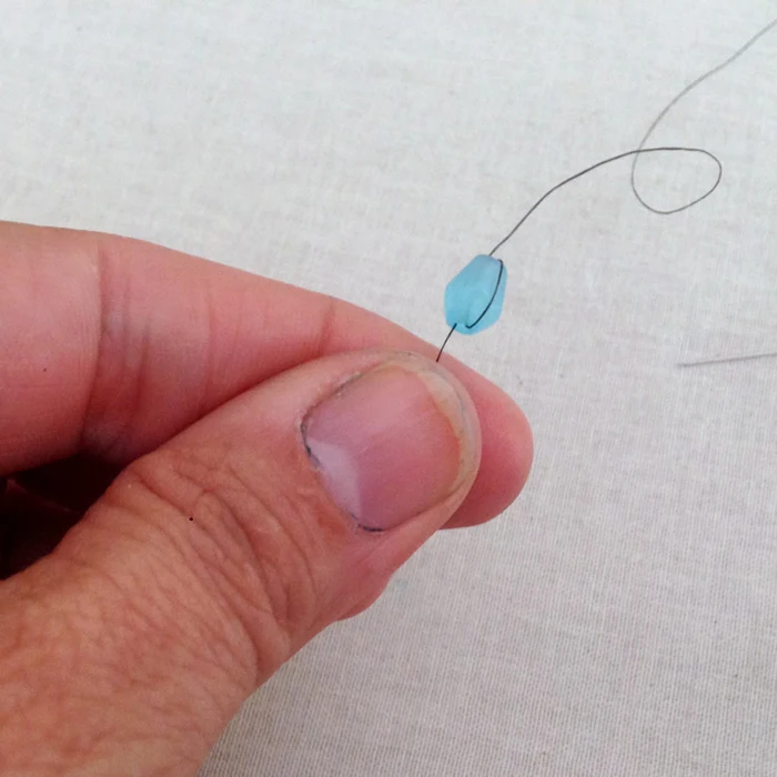 Make Miguel Ases Style Jewelry: Basic Techniques, DIY, free tutorial at Lisa Yang's Jewelry Blog - lots of free tutorials here