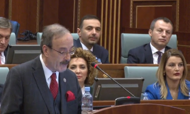 Eliot Engel speaking in Kosovo parliament