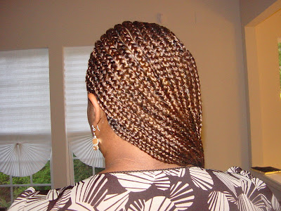 Feed in/no knot blond cornrows