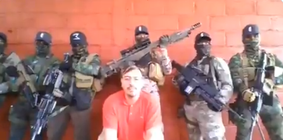 Video: El CJNG levanta e interroga a "El Cholo" fundador y líder del Cártel Nueva Plaza, "Me apoya Omar García Harfuch, soy el que ha hecho las masacres"