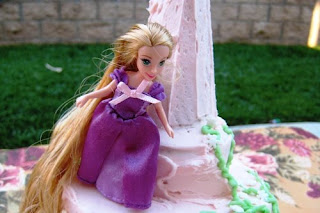 Tangled Birthday Cake Pictures