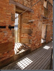 P1238793