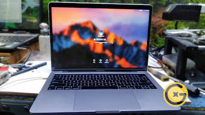 Mengatasi Flexgate di Layar MacBook Pro 2016