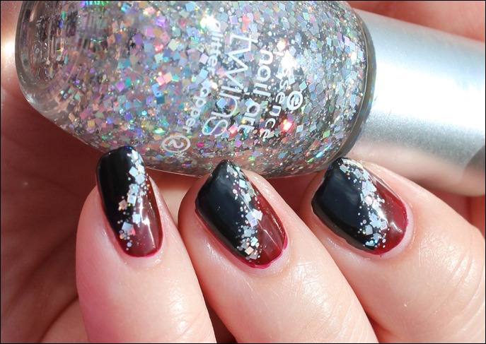Bordeaux Glitter Nail Art 03