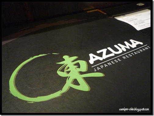 az7
