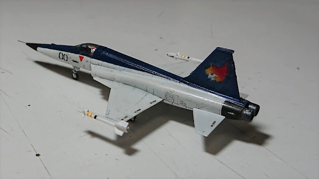 1/144　F-5E　エリア88