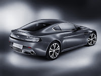 New Aston Martin V12 Vantage Photo