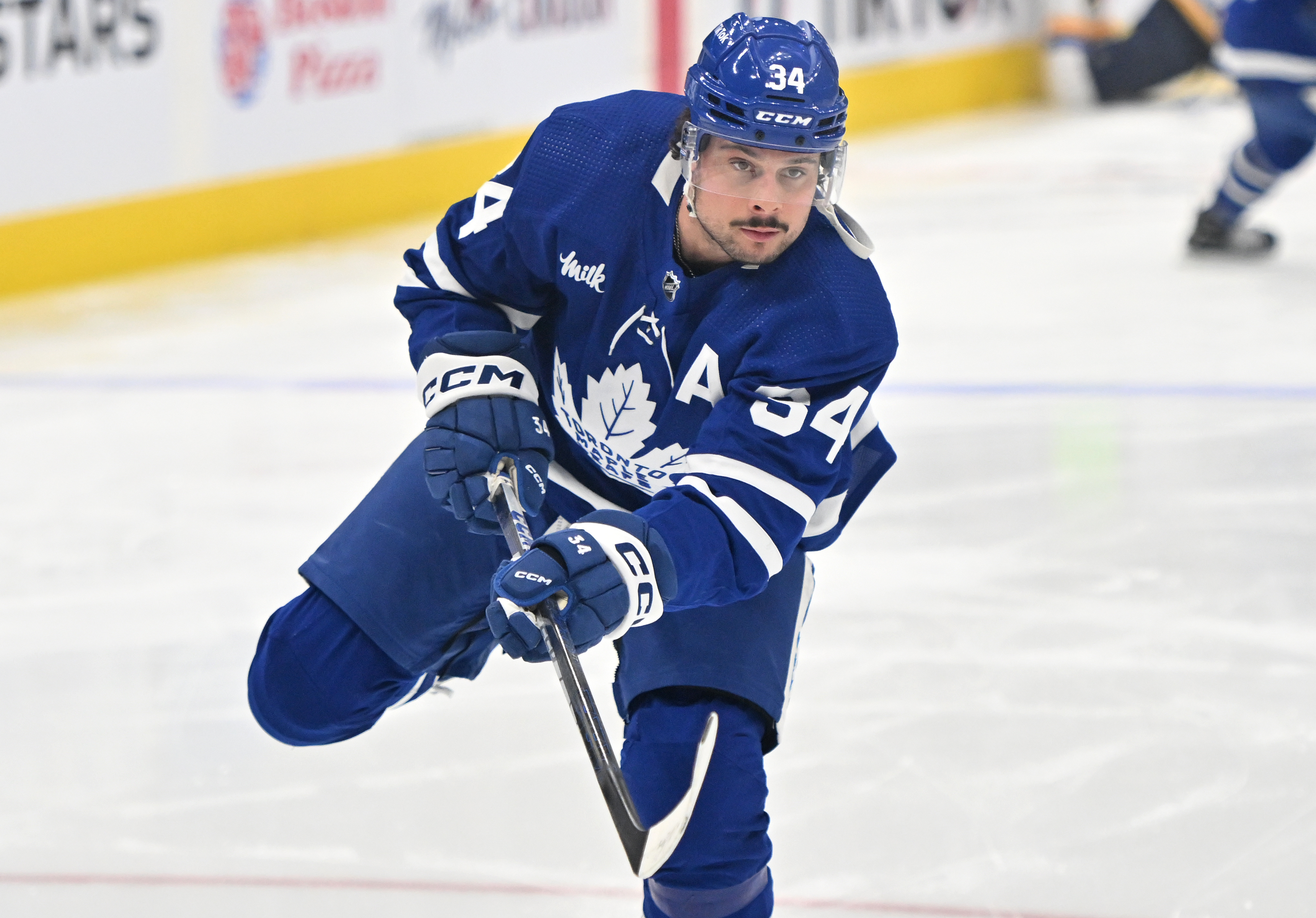 Toronto Maple Leafs: Can Auston Matthews catch Rick Vaive?