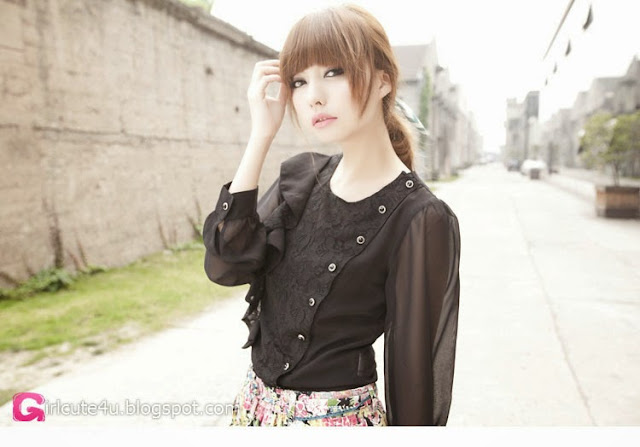 4 Zheng Lu - Mystery Figure- very cute asian girl-girlcute4u.blogspot.com