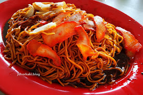 Lau-Kup-Poh-Yong-Peng-People's-Favourite-Noodles