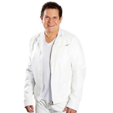 Ximbinha troca pela 3ª vez a sucessora de Joelma na XCalypso