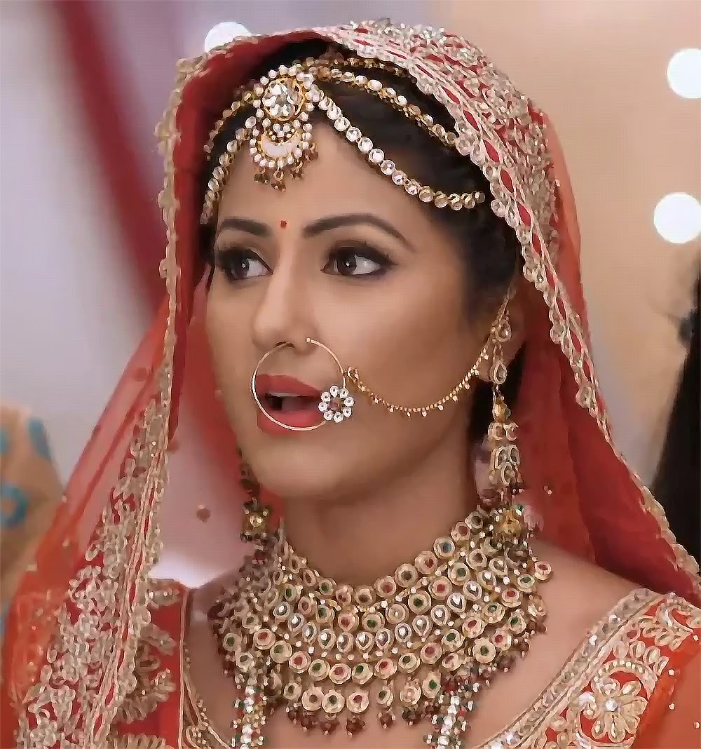 Hina Khan bridal look indian tv actress