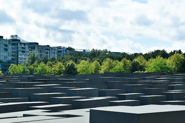 Holocaust Memorial