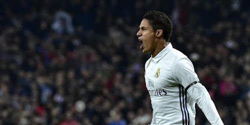 Zidane Ngotot Pertahankan Varane di Real Madrid