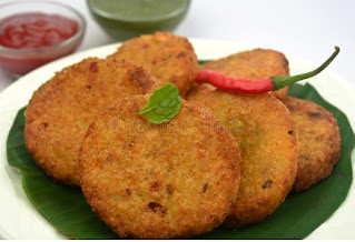 Piles of fenugreek vegetables