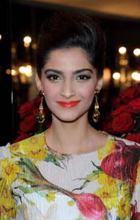 Sonam Kapoor Cute in Dress Pics