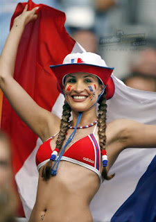 Fifa World Cup 2010 : France Sexy Girls Fans Photos Show the Spirit