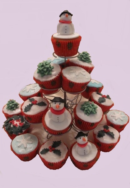 Christmas Wedding Cupcakes by Jo's Cake Designs Kempston Bedford MK42