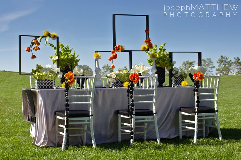 orangegreenblackmodernweddingtableaileentran