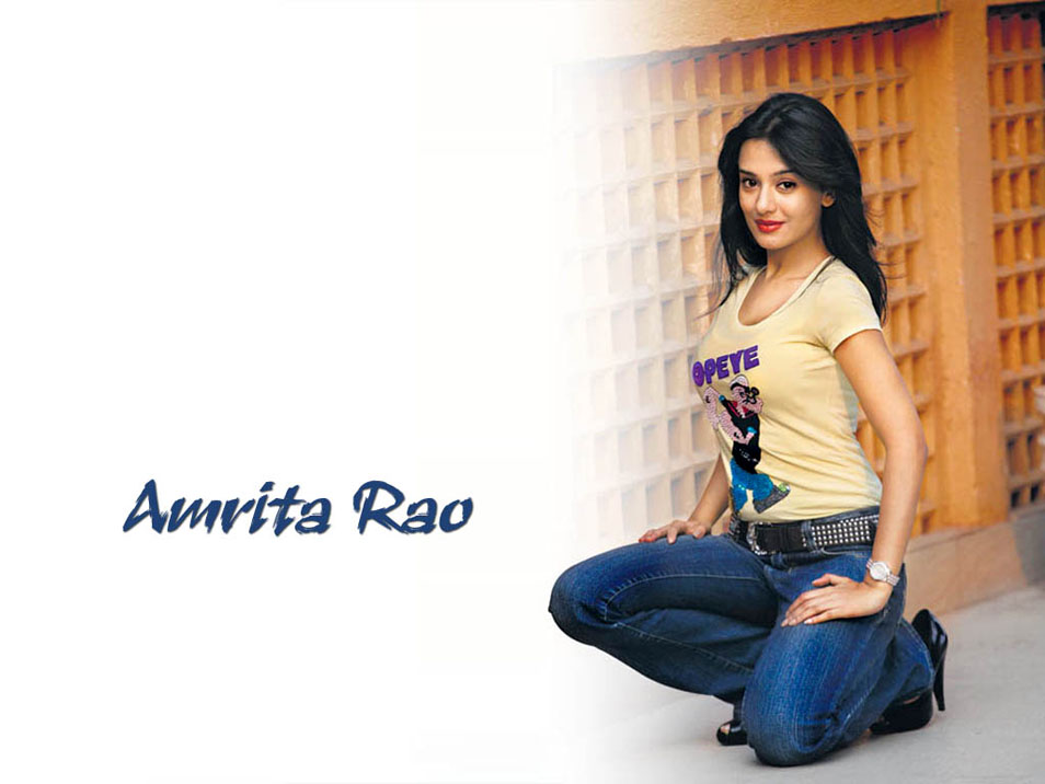 Amrita Rao Hot Spicy Gallery - SEXY Baby Amrita Rao Pictures - Famous Celebrity Picture 