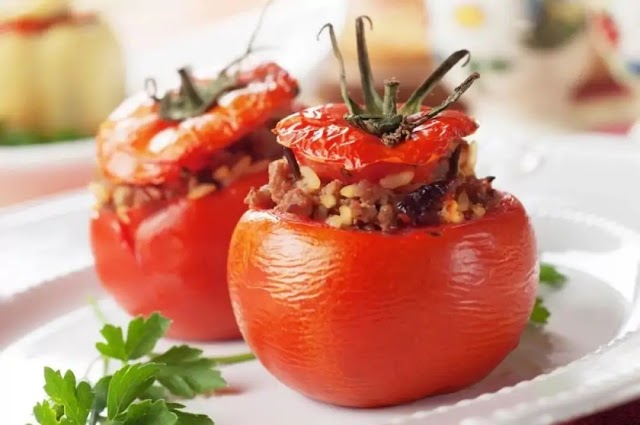 भरवां टमाटर Stuffed Tomato इस तरह बनायेंगे तो खाने वाले कहेंगे जरूर कि वाह क्या स्वाद है..