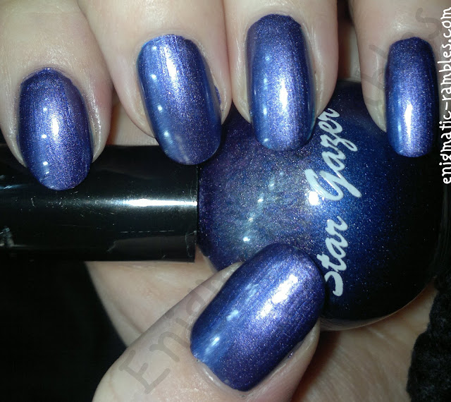 stargazer-purple-chrome-nail-polish-swatch-enigmatic-rambles