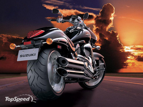 Suzuki on The  Real  Motorcycle Reviews  2010 Suzuki Boulevard M109r