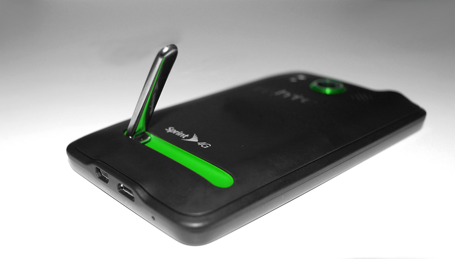 MOBILE2GO: HTC EVO 4G : A New Era of 4G Smartphone